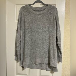 Market & Spruce Heathered Gray Pullover